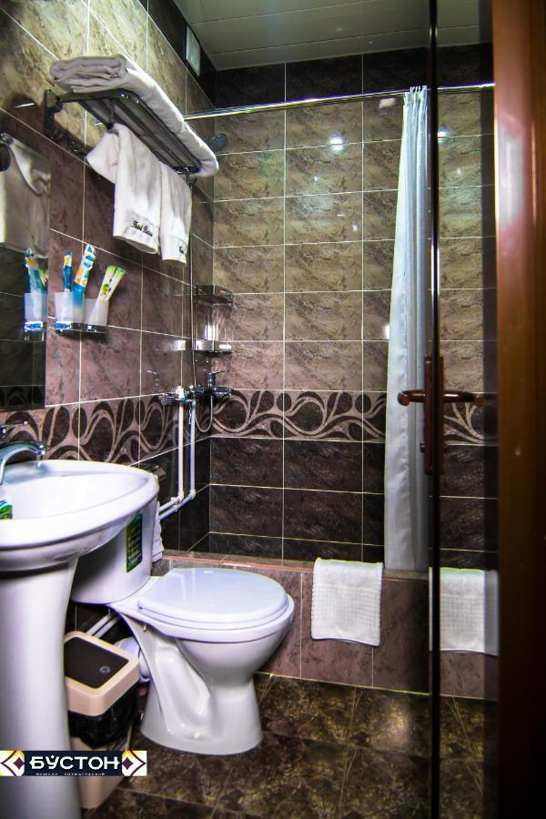 Hotel Buston Chkalovsk Екстер'єр фото