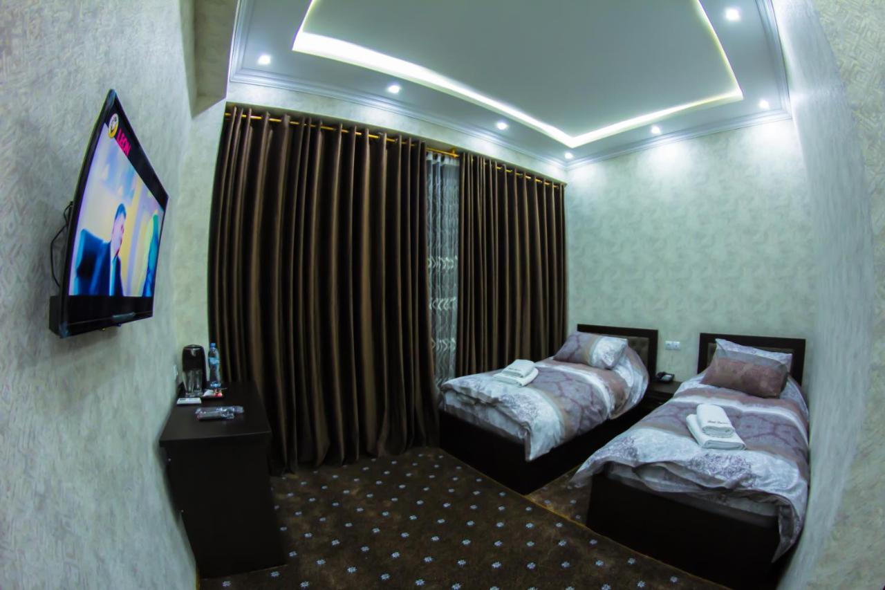 Hotel Buston Chkalovsk Екстер'єр фото